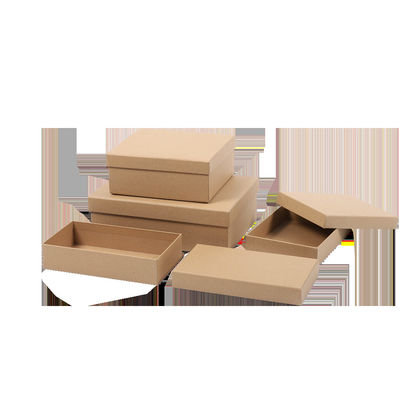 Harga yang bagus Bentuk Unik Desain Klasik Kartu Permainan Kotak Hadiah Dengan Logo Custom Embossed on line